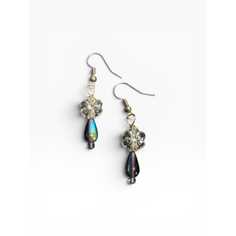 Glass Flower Drop Earrings Purple Iridescent Silver‎ Tone Floral